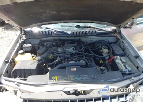 2002 Ford Explorer Xlt from USA, damaged, VIN 1FMZU63W72UC73880